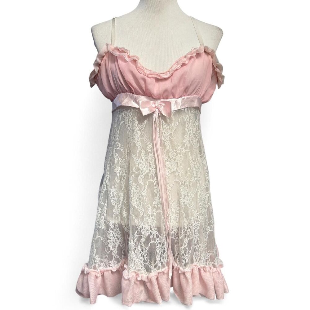Vintage Sheer Lace Baby doll Slip/Nightgown